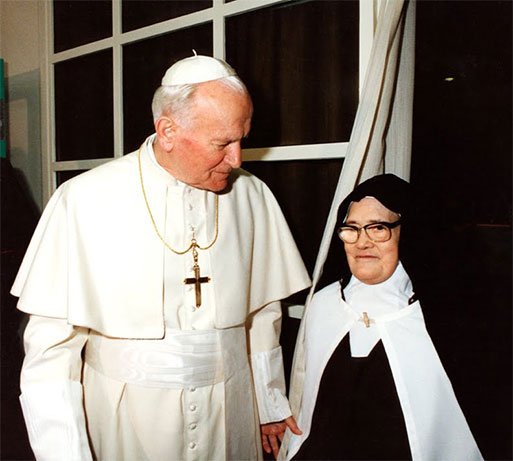 Sor Lucia y Santo Padre Juan Pablo II · Fátima